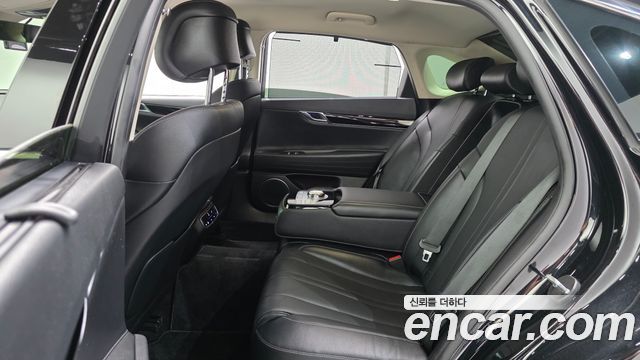 Genesis G80 (RG3) Gasoline 2.5 Turbo AWD 2023 — фото 12