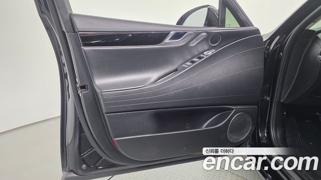 Genesis G80 (RG3) Gasoline 2.5 Turbo AWD 2023 — фото 24
