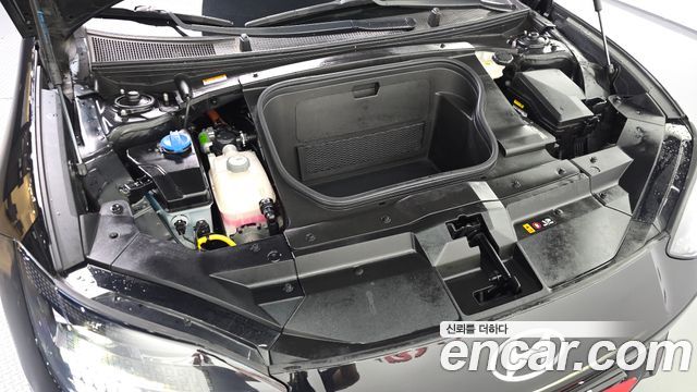 Hyundai Ioniq 6 Long Range Prestige 2023 — фото 6