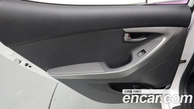Hyundai Avante (MD) M16 GDI Luxury 2012 — фото 25