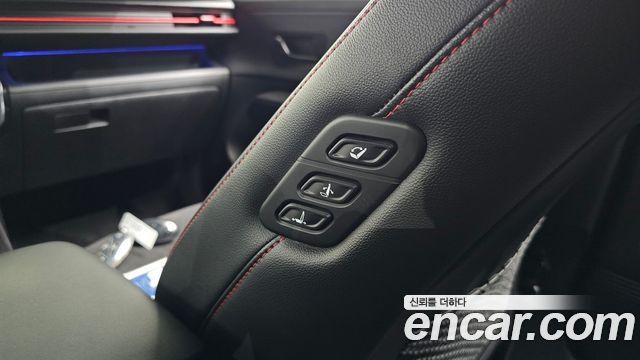 Hyundai Kona (SX2) Gasoline 1.6 Turbo 4WD Inspiration 2023 — фото 32