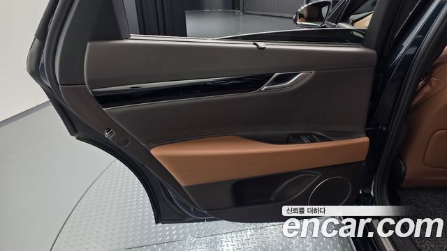 Genesis G80 (RG3) Gasoline 2.5 Turbo AWD 2022 — фото 25