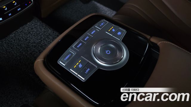 Genesis G80 (RG3) Gasoline 2.5 Turbo AWD 2022 — фото 29
