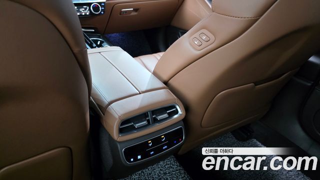 Genesis G80 (RG3) Gasoline 2.5 Turbo AWD 2022 — фото 30