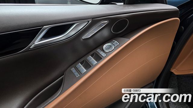 Genesis G80 (RG3) Gasoline 2.5 Turbo AWD 2022 — фото 31