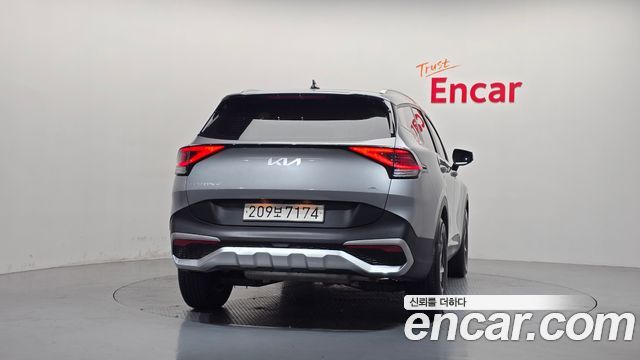 Kia Sportage Hybrid (V) Prestige 2023 — фото 4