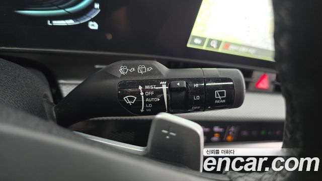 Kia Sportage Hybrid (V) Prestige 2023 — фото 20
