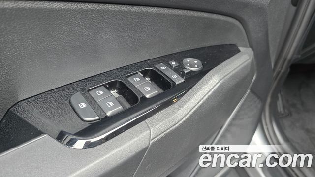 Kia Sportage Hybrid (V) Prestige 2023 — фото 28