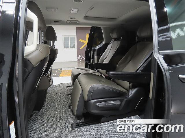 Kia Carnival (IV) Diesel 7-Seater Gravity 2025 — фото 22