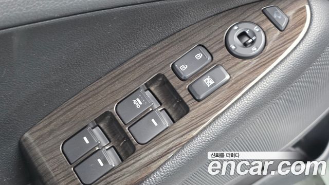 Kia K5 LPI Deluxe 2013 — фото 12