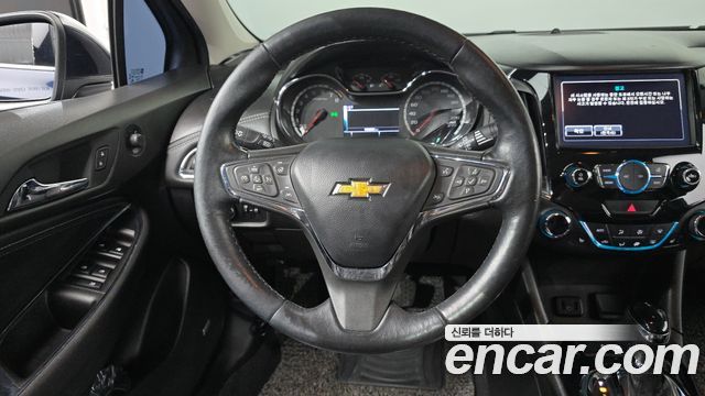 Chevrolet Cruze 1.4 Turbo LT Deluxe 2017 — фото 13