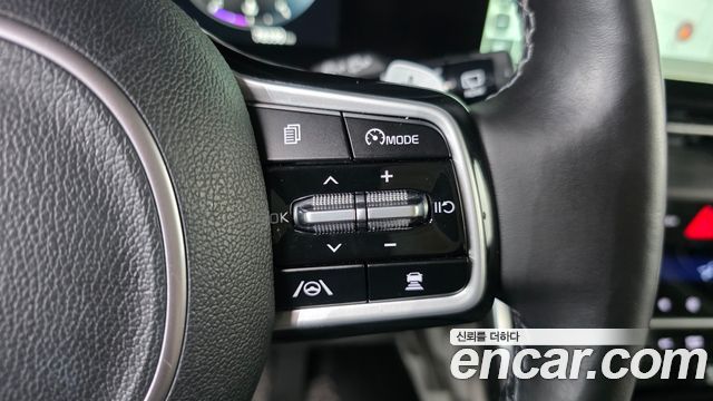 Kia Carnival (IV) Diesel 7-Seater Signature 2022 — фото 18