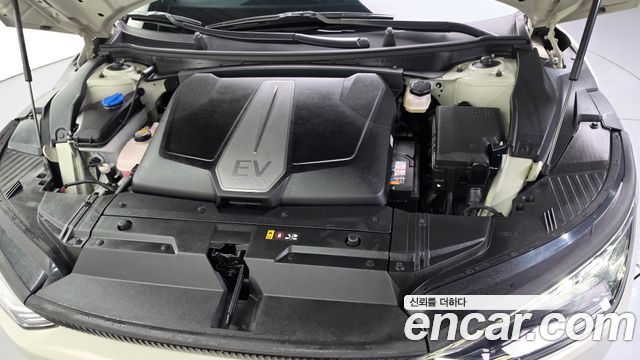 Kia EV6 Long Range Air 2022 — фото 6