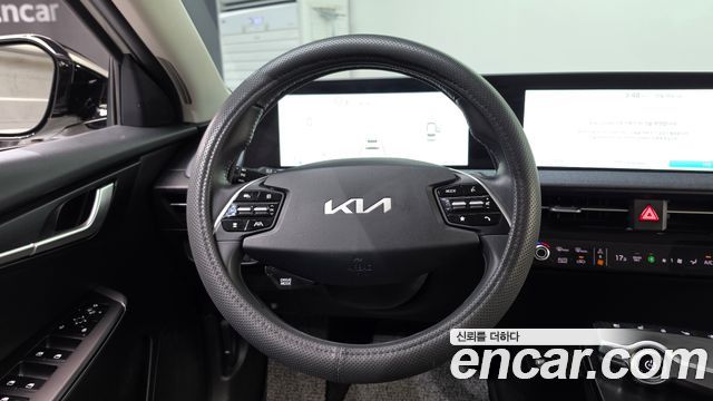 Kia EV6 Long Range Air 2022 — фото 13