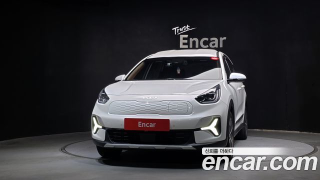 Kia Niro Plus Air (Taxi Trim) 2024 — фото 3