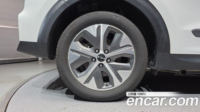 Kia Niro Plus Air (Taxi Trim) 2024 — фото 5