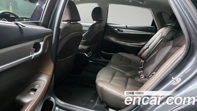 Hyundai Grandeur (IG) 2.5 Exclusice 2023 — фото 12