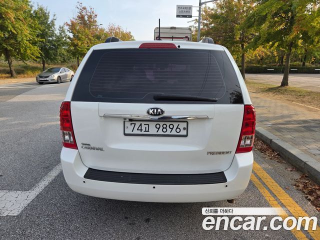 Kia Carnival R Grand Carnival President 2013 — фото 5