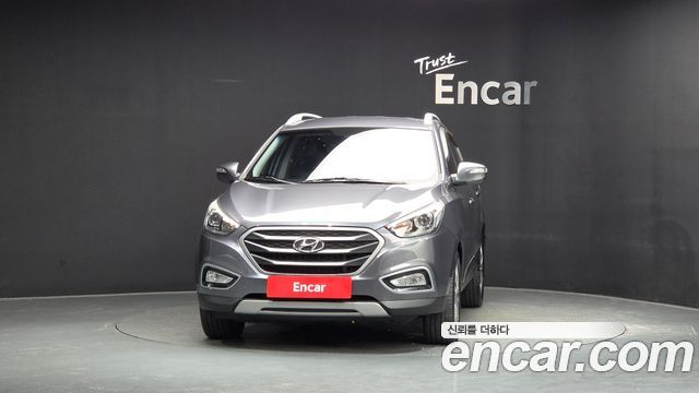 Hyundai Tucson ix Diesel(e-VGT) 2WD Smart special 2015 — фото 3