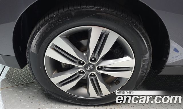 Hyundai Tucson ix Diesel(e-VGT) 2WD Smart special 2015 — фото 5
