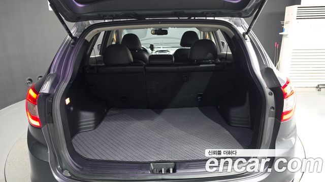 Hyundai Tucson ix Diesel(e-VGT) 2WD Smart special 2015 — фото 20