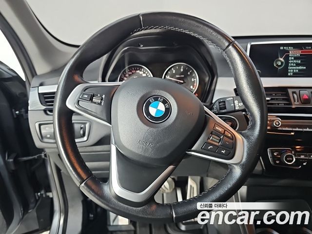 BMW X1 (F48) xDrive 18d 2016 — фото 9