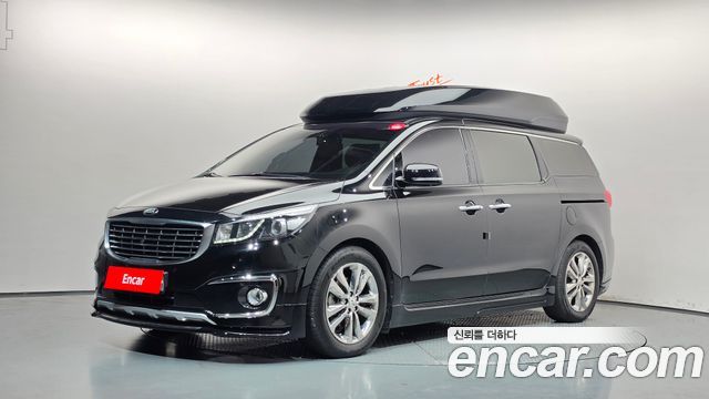Kia Carnival Gasoline 7-seater Hi-Limousine President