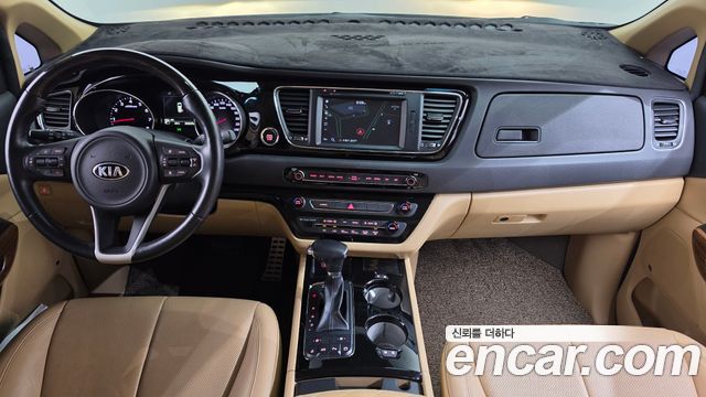 Kia Carnival Gasoline 7-seater Hi-Limousine President 2018 — фото 7
