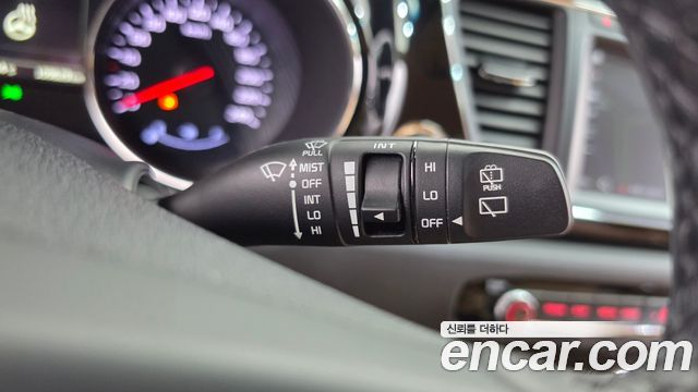 Kia Carnival Gasoline 7-seater Hi-Limousine President 2018 — фото 17