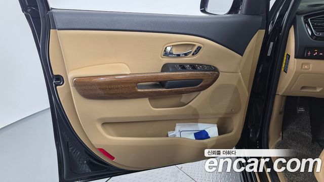 Kia Carnival Gasoline 7-seater Hi-Limousine President 2018 — фото 24
