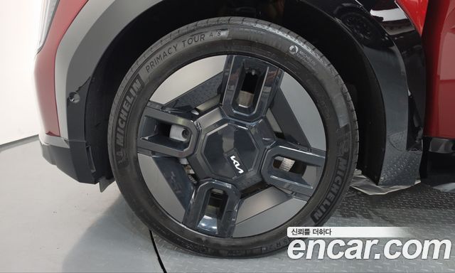 Kia EV9 Long Range 4WD GT Line 2025 — фото 5
