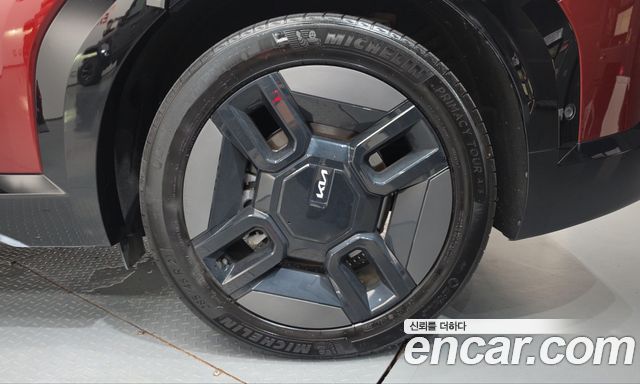 Kia EV9 Long Range 4WD GT Line 2025 — фото 27