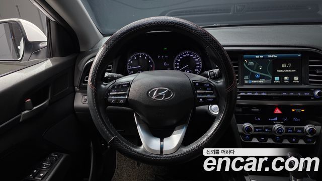 Hyundai Avante (AD) 1.6 Smart 2020 — фото 13