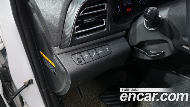 Hyundai Avante (AD) 1.6 Smart 2020 — фото 18