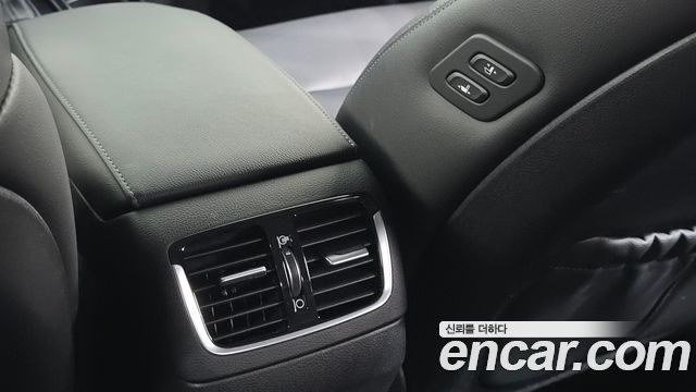 Hyundai Grandeur (IG) 3.0 Exclusive 2019 — фото 19