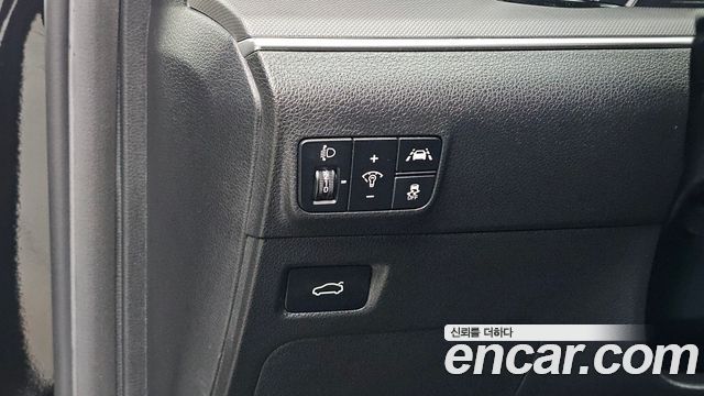 Kia K5 (III) 2.0 Trendy 2023 — фото 14