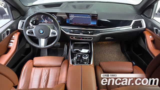 BMW X7 (G07) xDrive 40i M Sport 6STR 2024 — фото 7