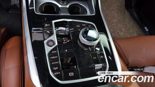 BMW X7 (G07) xDrive 40i M Sport 6STR 2024 — фото 9