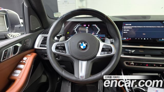 BMW X7 (G07) xDrive 40i M Sport 6STR 2024 — фото 13