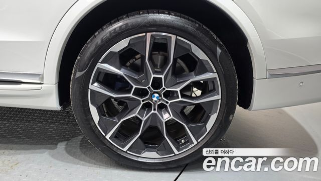 BMW X7 (G07) xDrive 40i M Sport 6STR 2024 — фото 21