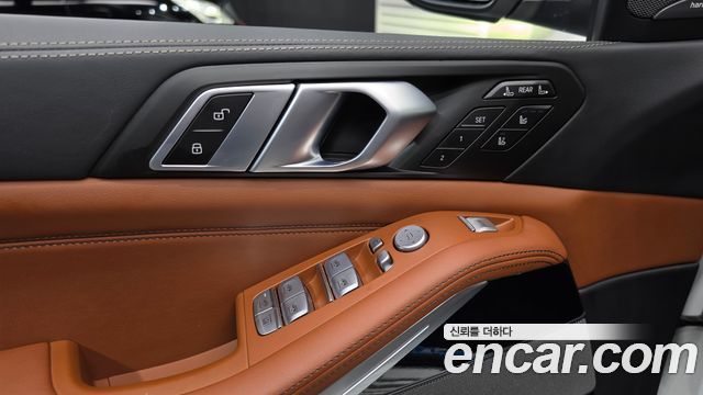 BMW X7 (G07) xDrive 40i M Sport 6STR 2024 — фото 28
