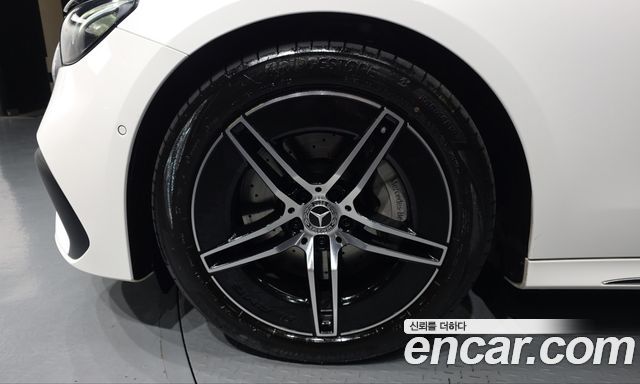 Mercedes-Benz E-Class (W214) E200 AMG Line 2026 — фото 5