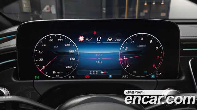 Mercedes-Benz E-Class (W214) E200 AMG Line 2026 — фото 8