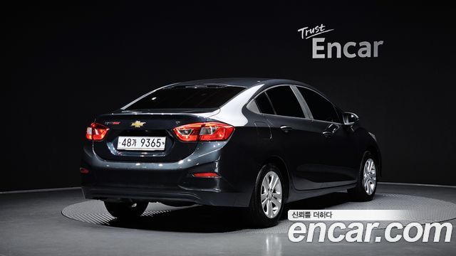 Chevrolet Cruze 1.4 Turbo LS 2017 — фото 2