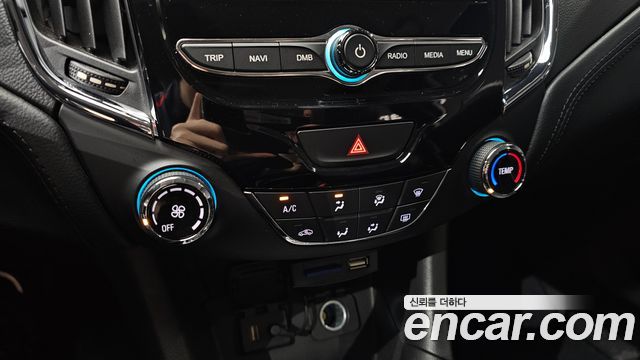 Chevrolet Cruze 1.4 Turbo LS 2017 — фото 19