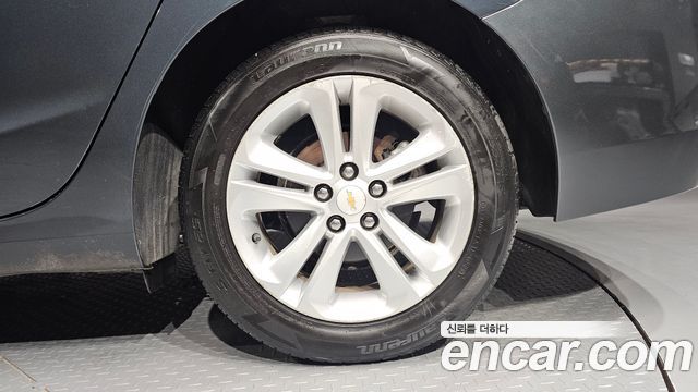 Chevrolet Cruze 1.4 Turbo LS 2017 — фото 21