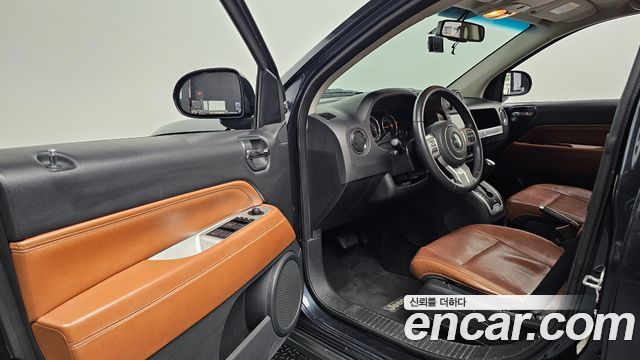 Jeep Compass 2.4 Limited 1st 2014 — фото 10