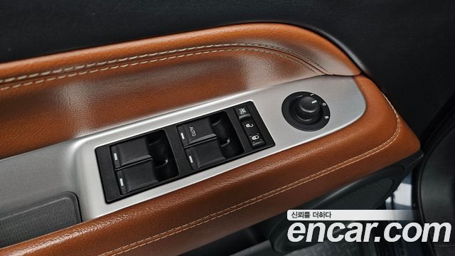 Jeep Compass 2.4 Limited 1st 2014 — фото 28