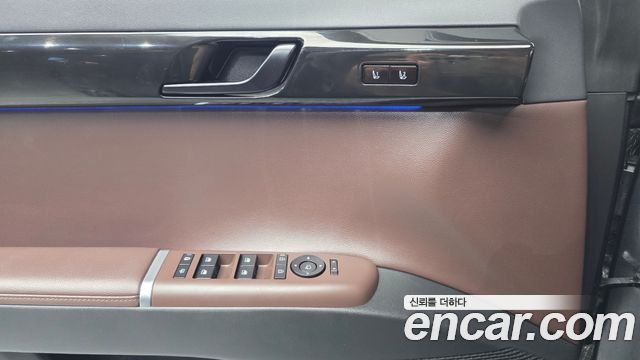 Hyundai Grandeur (GN7) 2,5 Gasoline 2WD Exclusive 2023 — фото 19