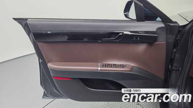 Hyundai Grandeur (GN7) 2,5 Gasoline 2WD Exclusive 2023 — фото 24